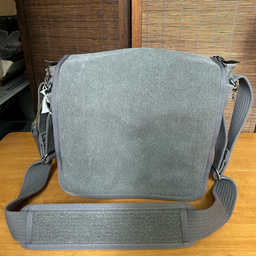 Think Tank Retrospective 10 Camera Bag